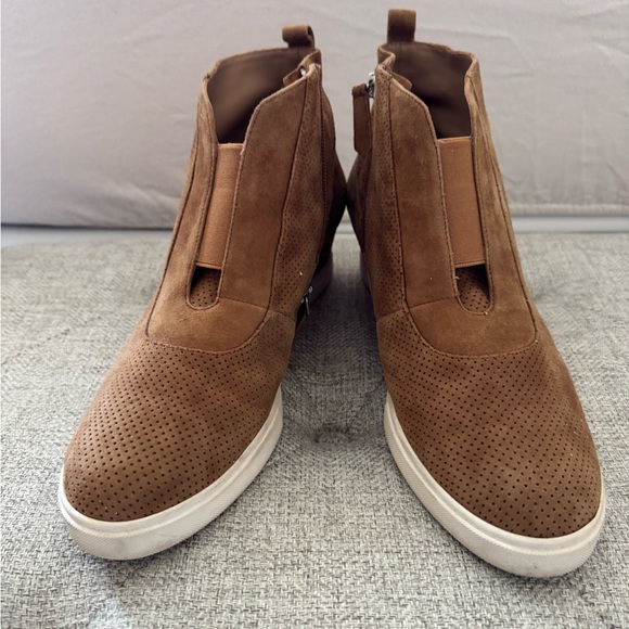 Linea Paolo Anna Wedge Sneakers - Picture 2 of 9